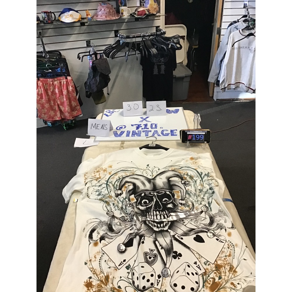 Mens Vintage Graphic T-Shirt Jester Skull Playing Cards Dice White Tee L